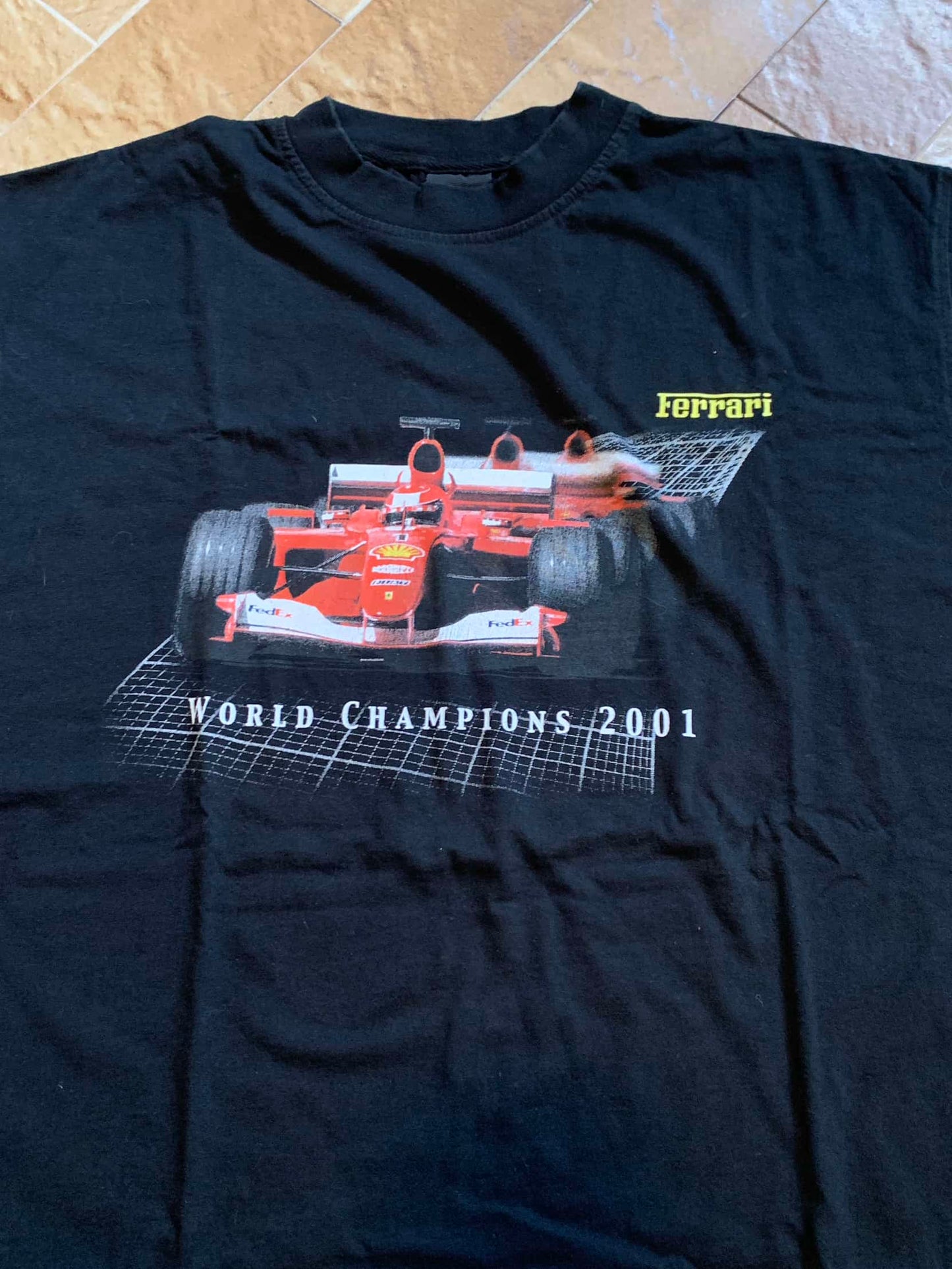 Ferrari Champions 2001 t-shirt | L